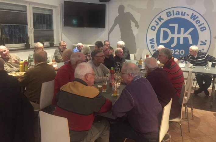 Fußballsenioren treffen sich alljährlich im Sportheim