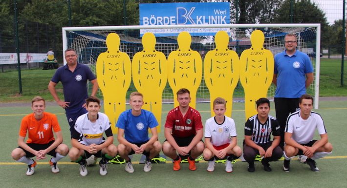 Hart im Nehmen: Neue Freistoßdummies übergeben